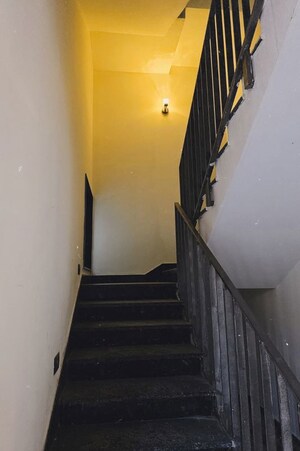 Staircase in 3 BHK Builder Floor at Jp Nagar Phase 1 – for Rent