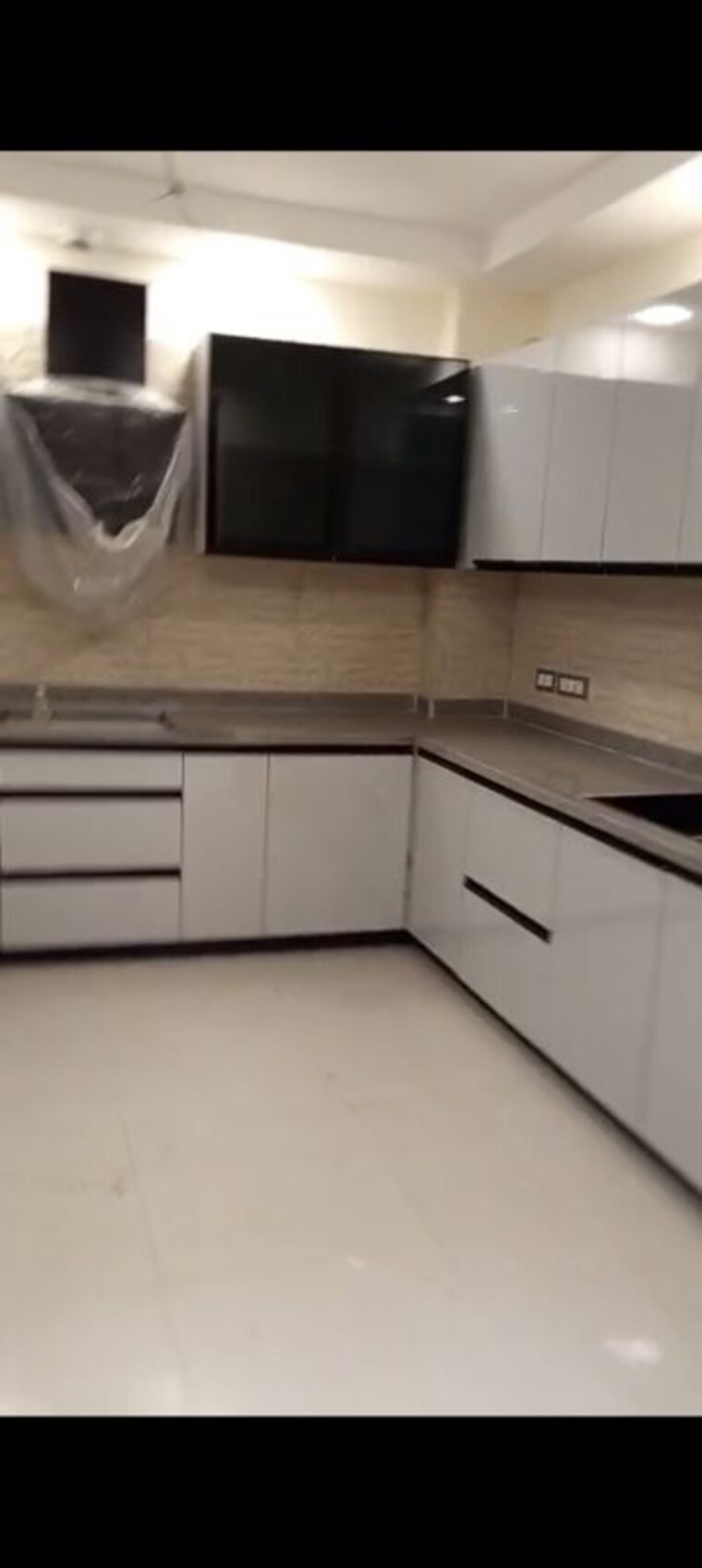 Kitchen, greater kailash ii 3 Bedroom 250 Sq.Ft. Builder Floor In Greater Kailash ii Delhi 10364647