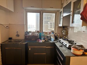 Team Area in 2 BHK Apartment at Vashisht Heights, Sector 87 – for Rent