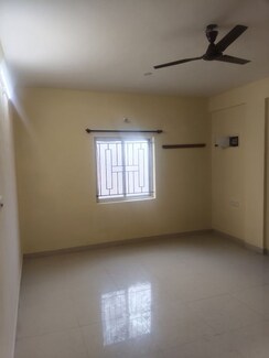 2 BHK Apartment For Rent in N R Homes