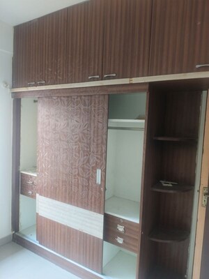 Furnished Amenities in 2 BHK Apartment at N R Homes, Bellandur – for Rent