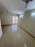 2 BHK 1000 Sq.Ft. Apartment in Signature The Millennia 3