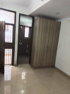 2 BHK Builder Floor For Rent in Chattarpur