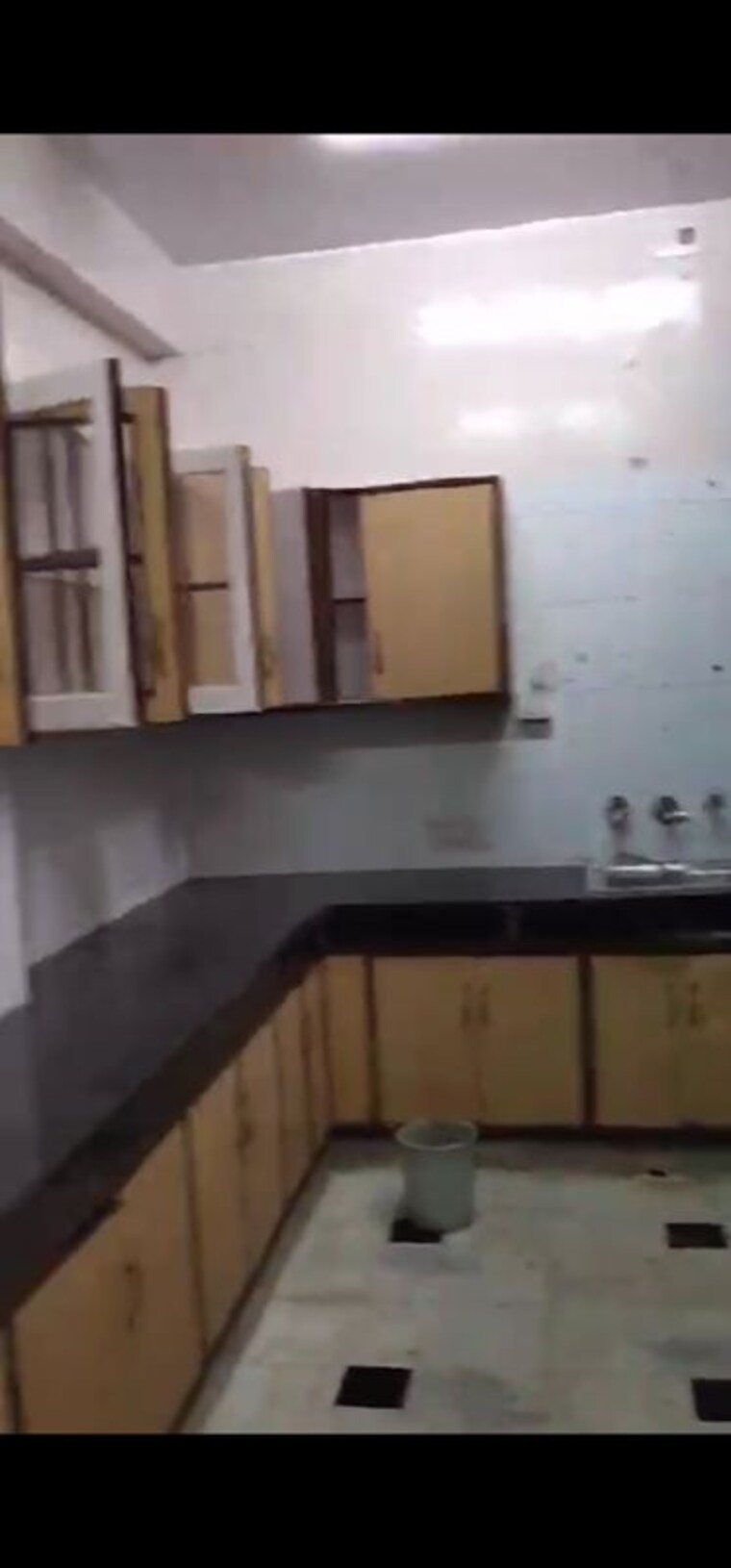 Kitchen, sector 40 3.5 Bedroom 360 Sq.Mt. Builder Floor In Sector 40 Noida 10364672