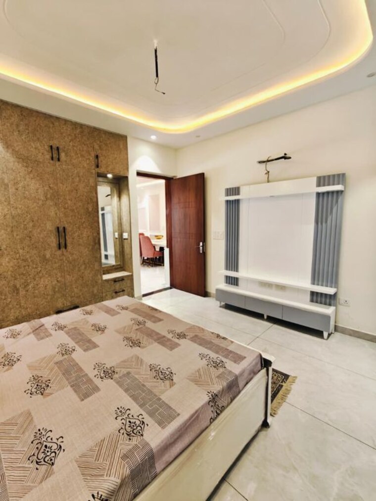 Room, vip road 4 Bedroom 128 Sq.Yd. Villa In Vip Road Zirakpur 10359944