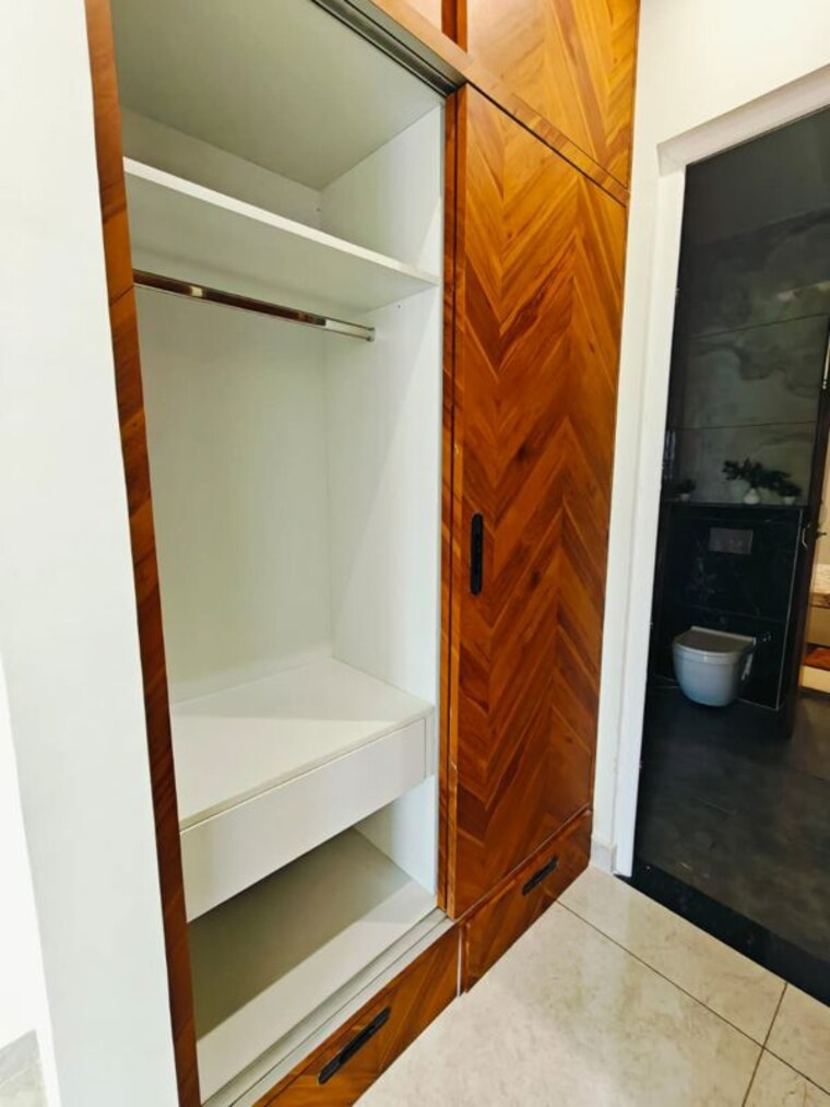 Bathroom, vip road 4 Bedroom 128 Sq.Yd. Villa In Vip Road Zirakpur 10359944