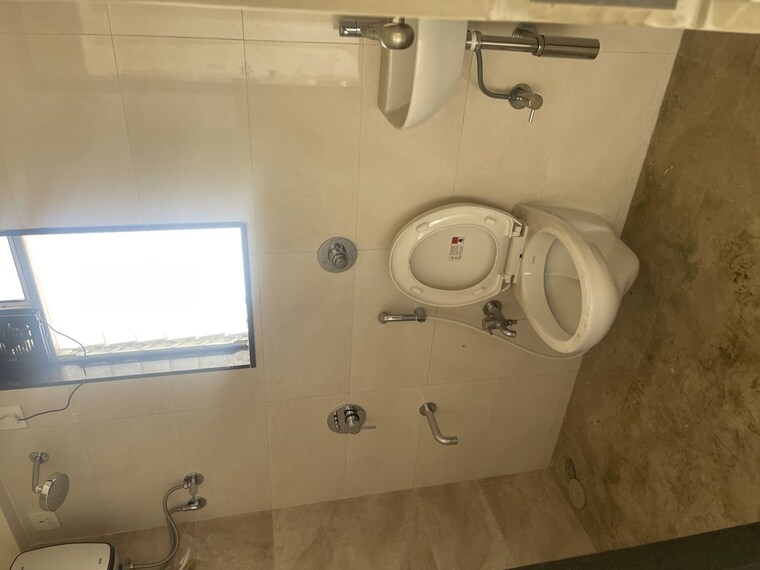 Bathroom, dahisar west 2 Bedroom 609 Sq.Ft. Apartment In Dahisar West Mumbai 10364708