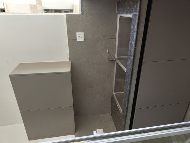Balcony, malwa-escon-primera 2.5 Bedroom 1305 Sq.Ft. Apartment In International Airport Road Zirakpur 10363719