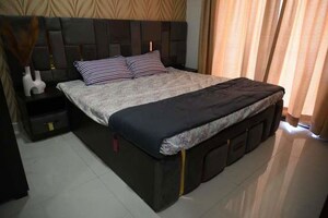 Bedroom in 2 BHK Apartment at Bhatagaon – for Sale