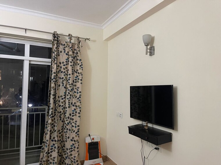 Living Room, jaypee-greens-pavilion-court 2 Bedroom 1356 Sq.Ft. Apartment In Sector 128 Noida 10364780
