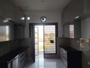 Building Lobby in 3 BHK Apartment at Maulviganj – for Rent