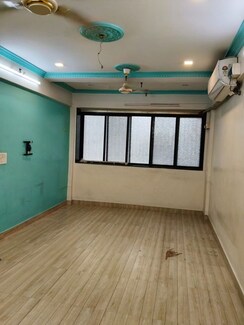 2 BHK + Pooja Room Apartment For Rent in Vakola