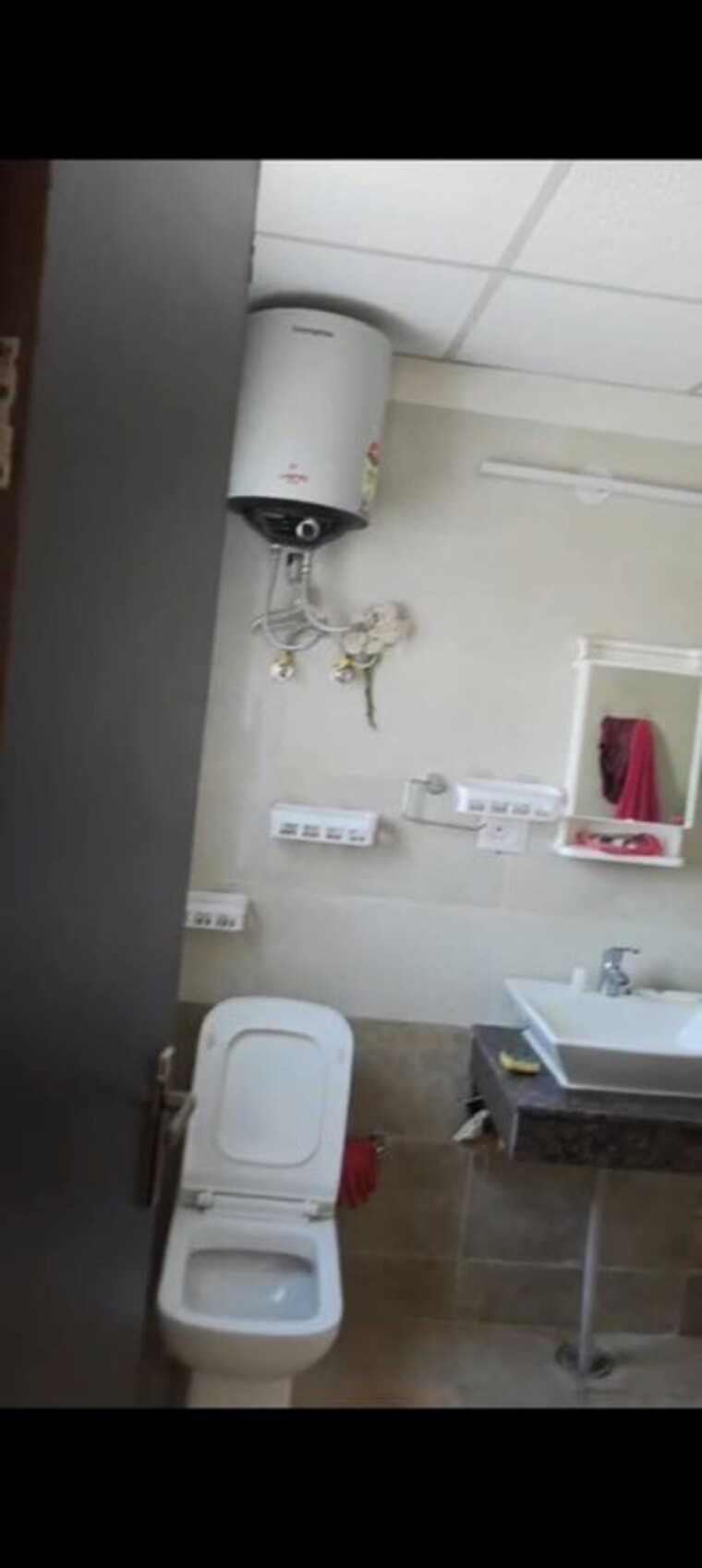 Bathroom, himalaya-pride 3 Bedroom 1445 Sq.Ft. Apartment In Tech Zone 4 Greater Noida Greater Noida 10364731