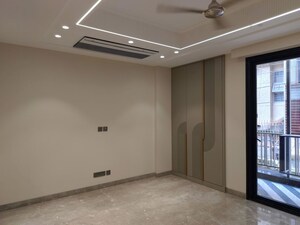 Room in 4 BHK Builder Floor at Anand Lok – for Rent