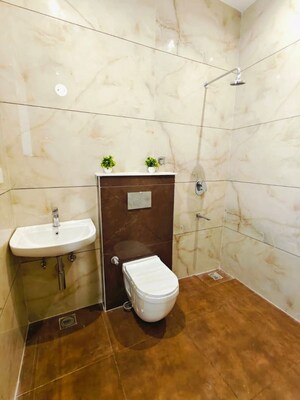 Bathroom in 4 BHK Villa at Vip Road – for Rent