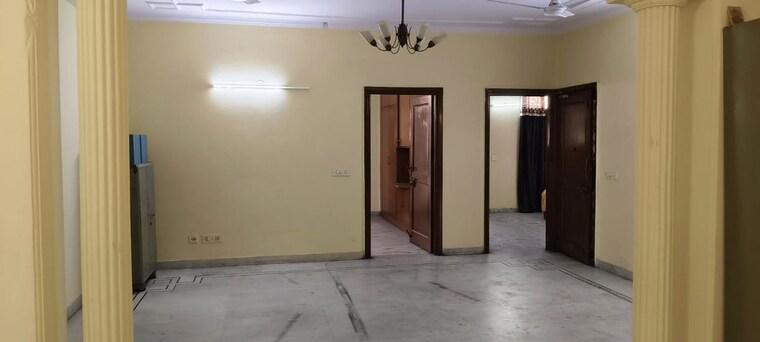 Hall, kalkaji 3 Bedroom 1800 Sq.Ft. Builder Floor In Kalkaji Delhi 10364778