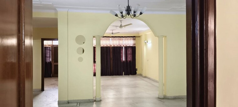 Hall, kalkaji 3 Bedroom 1800 Sq.Ft. Builder Floor In Kalkaji Delhi 10364778
