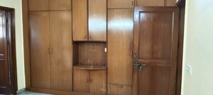 Furnished Amenities in 3 BHK Builder Floor at Kalkaji – for Rent