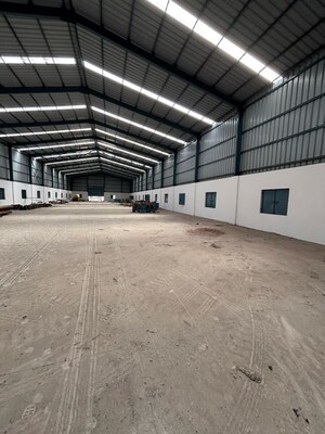  Warehouse For Rent in Santej