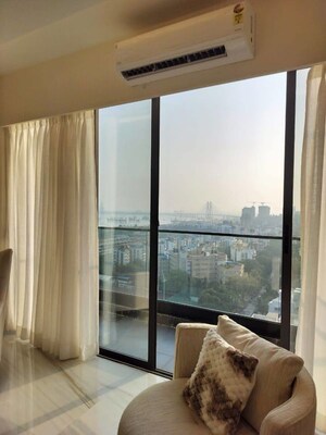 Room in 4 BHK Apartment at Adani Ten BKC, Bandra East – for Sale