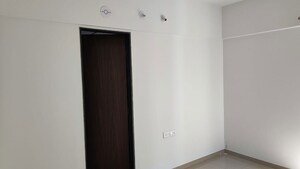 Room in 2 BHK Apartment at Shapoorji Pallonji Joyville Hinjewadi, Hinjewadi – for Rent