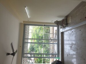 Room in 3 BHK Builder Floor at Rps Palms, Sector 88 – for Rent