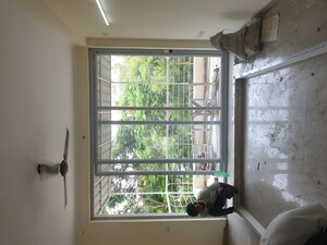Living Room in 3 BHK Builder Floor at Rps Palms, Sector 88 – for Rent