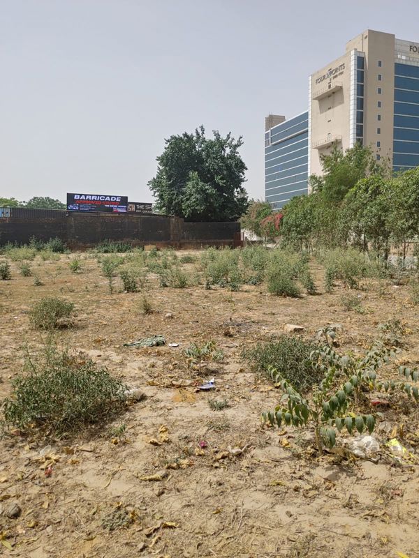 1452 Sq.Yd. Plot in Gwal Pahari
