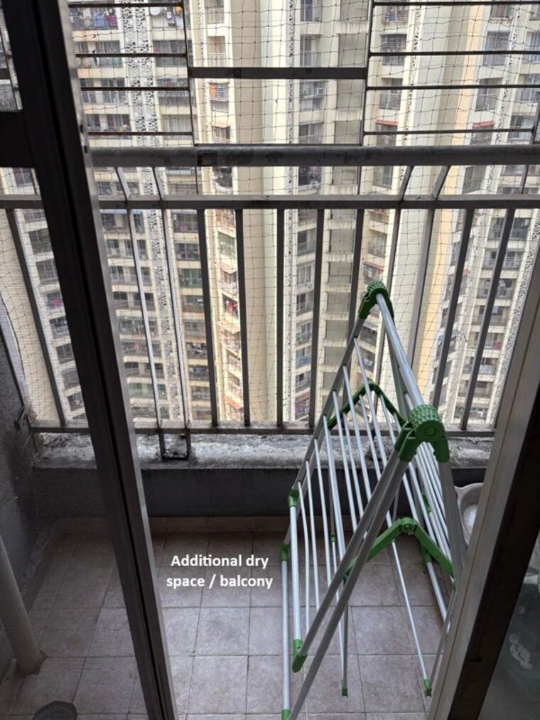 Balcony, bharat-ecovistas 1.5 Bedroom 573 Sq.Ft. Apartment In Shilphata Thane 10364883