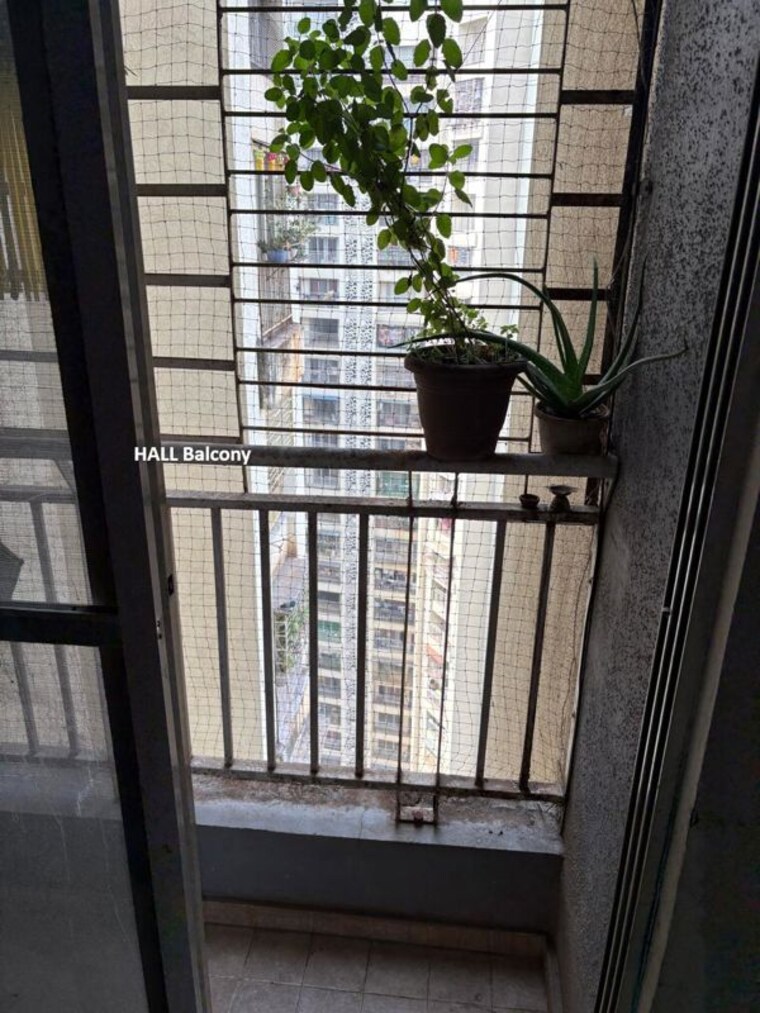 Balcony, bharat-ecovistas 1.5 Bedroom 573 Sq.Ft. Apartment In Shilphata Thane 10364883