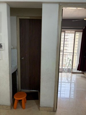 Room in 1.5 BHK Apartment at Bharat Ecovistas, Shilphata – for Sale