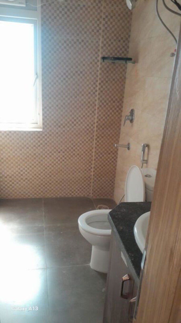 Bathroom, the-center-court-prime 3.5 Bedroom 2175 Sq.Ft. Apartment In Sector 88a Gurgaon 10364906