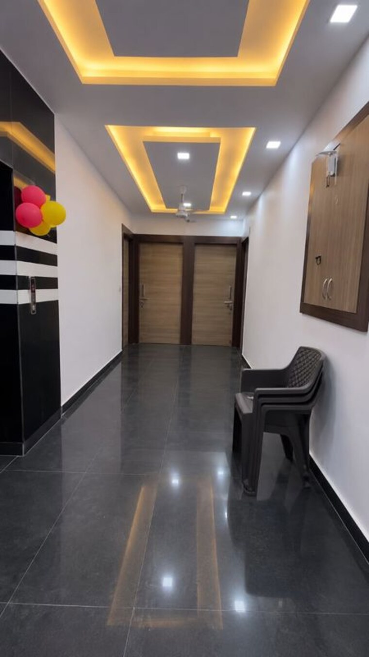 Hall, sector 21c Studio 25 Sq.Yd. Builder Floor In Sector 21c Faridabad 10364743