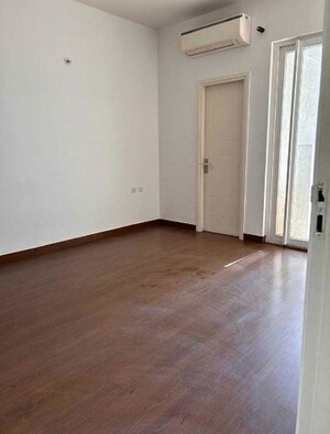 Room in 3 BHK Apartment at Mapsko Mount Ville, Sector 79 – for Sale