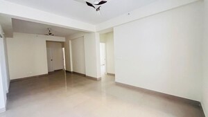 Room in 3 BHK Apartment at M3M Soulitude, Sector 89 – for Rent