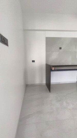 Room in 2 BHK Apartment at Baner Gaon – for Rent