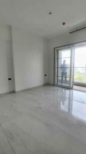 Room in 2 BHK Apartment at Baner Gaon – for Rent