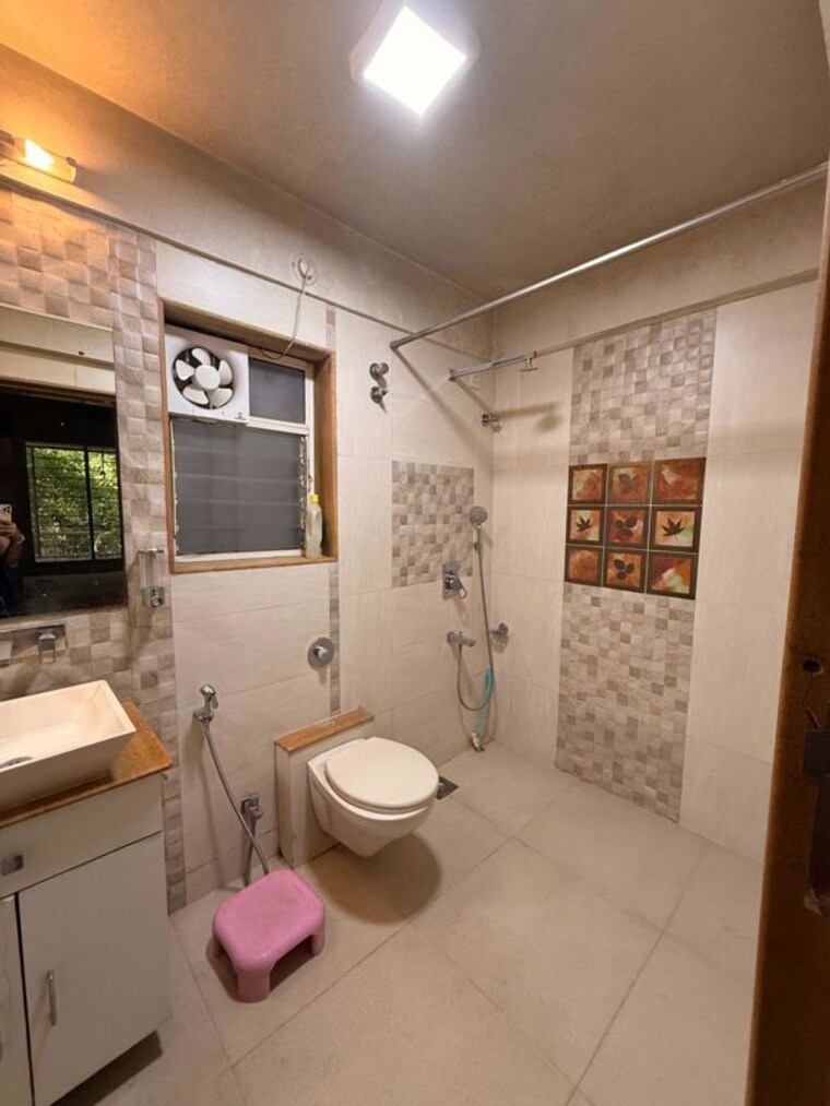 Team Area, golden-empire-baner 2 Bedroom 900 Sq.Ft. Apartment In Baner Pune 10365006