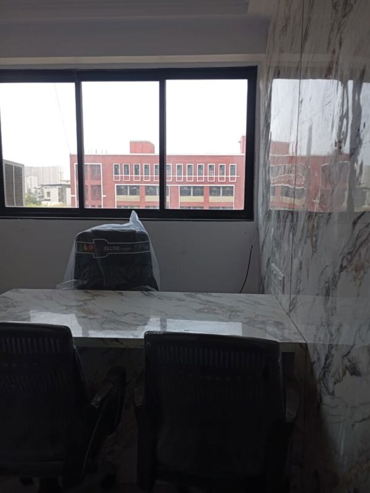 Team Area, arenja-corner Commercial Office Space 600 Sq.Ft. In Vashi Sector 17 Navi Mumbai 10365031