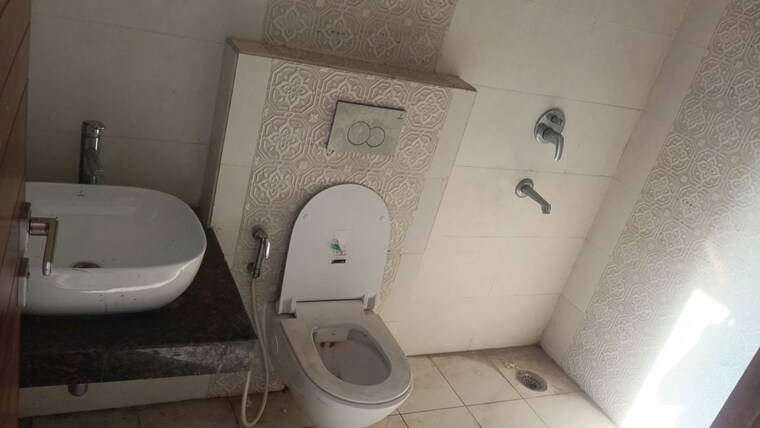 Bathroom, ace-medley-avenue 3 Bedroom 1395 Sq.Ft. Apartment In Sector 150 Noida 10365051