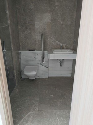 Bathroom in 5 BHK Apartment at Rustomjee Crown, Prabhadevi – for Sale