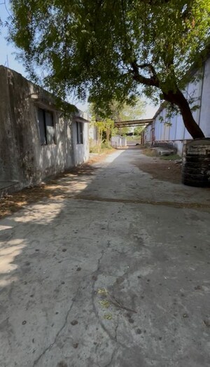 Parking in  Warehouse at Rakanpur – for Rent