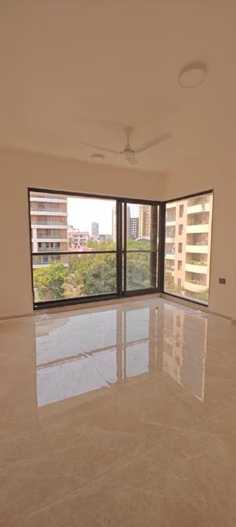 Room, bandra west 2 Bedroom 700 Sq.Ft. Apartment In Bandra West Mumbai 10365103