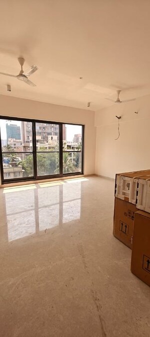 Room in 2 BHK Apartment at Bandra West – for Rent