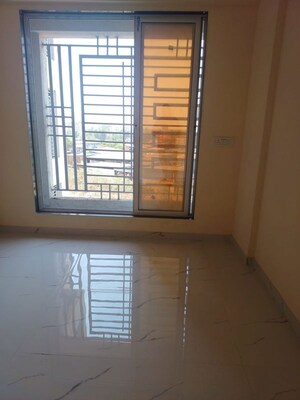 Room in 1 BHK Apartment at Safa Complex, Shilphata – for Rent