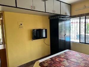 Master Bedroom in 2 BHK Apartment at Bandra West – for Rent