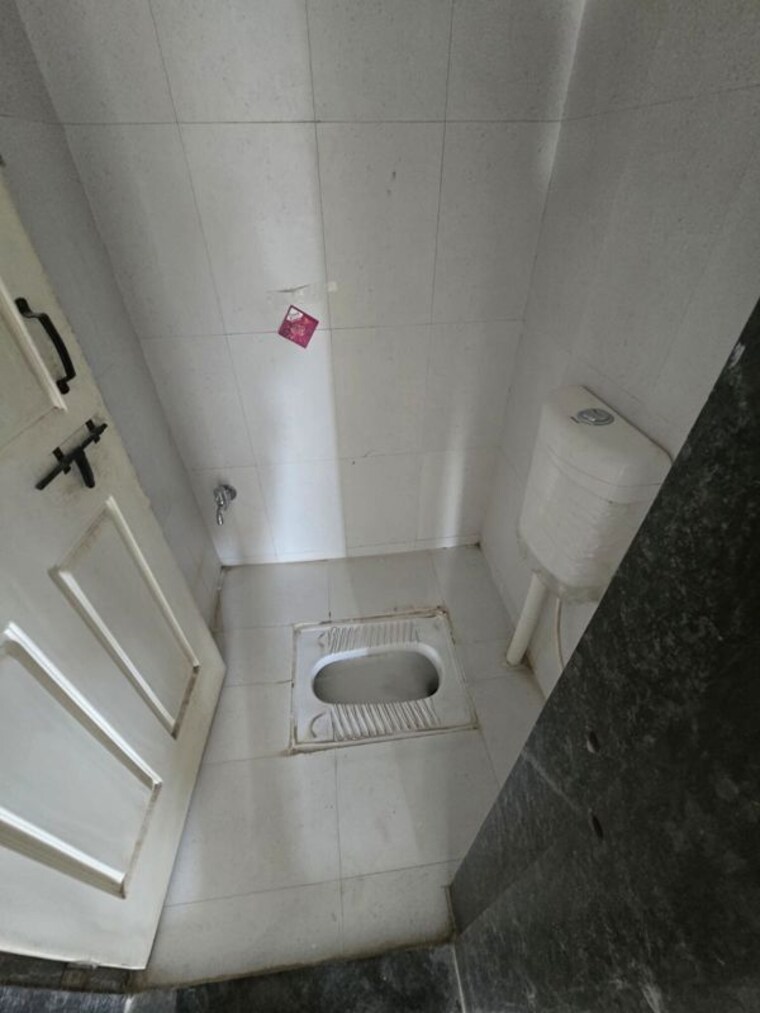 Bathroom, dhayari 1 Bedroom 720 Sq.Ft. Apartment In Dhayari Pune 10365126