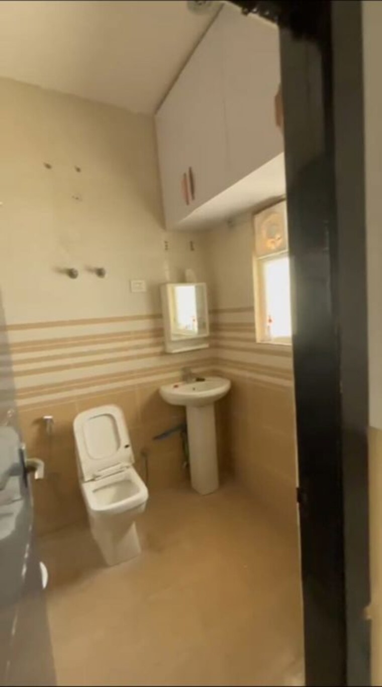 Bathroom, ashoka-ncr-green-extension 4 Bedroom 2500 Sq.Ft. Villa In Sector 1 Greater Noida Greater Noida 10331822