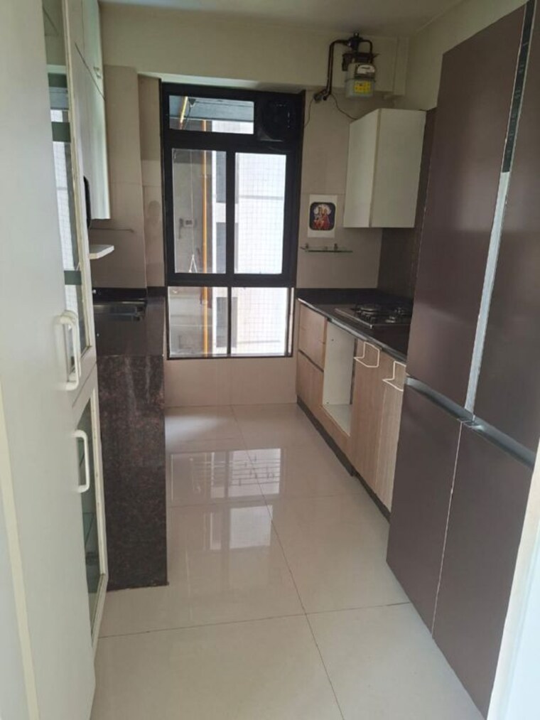 Kitchen, bandra west 2 Bedroom 700 Sq.Ft. Apartment In Bandra West Mumbai 10365134