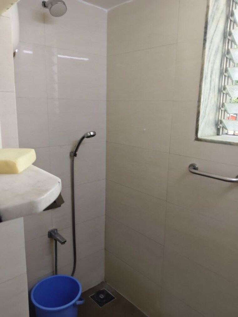 Bathroom, lohana colony 1 Bedroom 500 Sq.Ft. Apartment In Lohana Colony Mumbai 10365145
